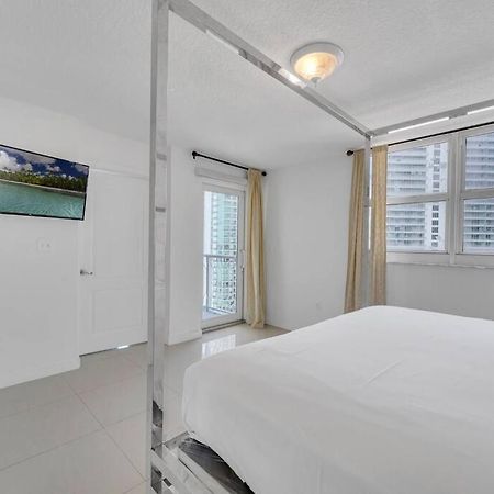 Апартаменты Luxurious Private Unit With Parking Майами Экстерьер фото
